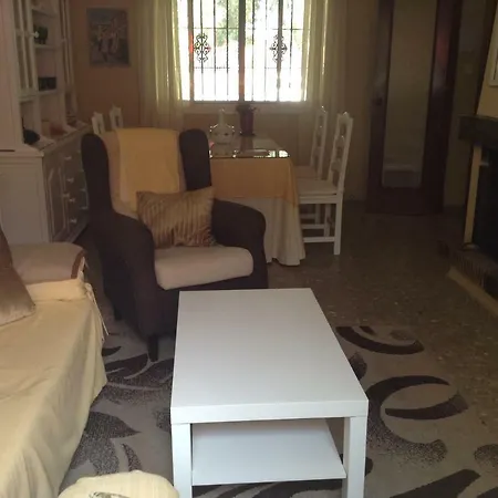 Valdelagrana Fantastica Familias Holiday home