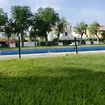 Ferienhaus Valdelagrana Fantastica Familias